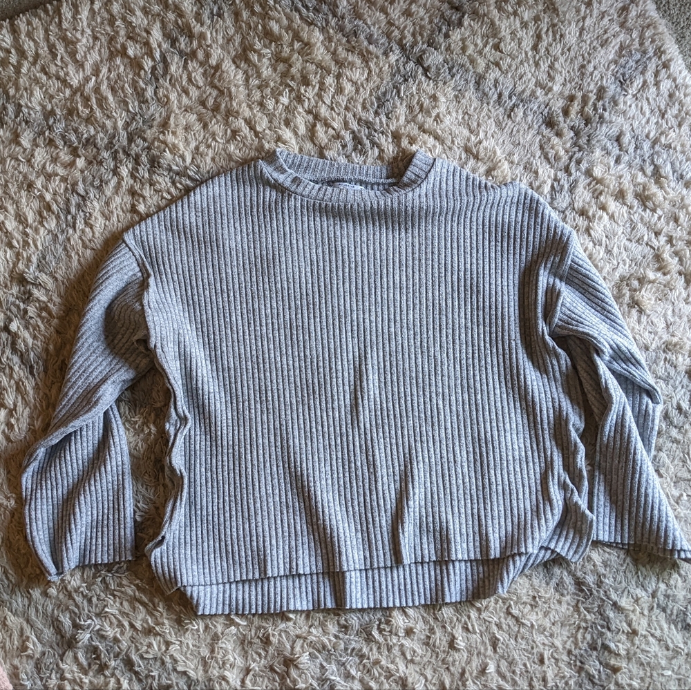 Pull and Bear Grey Sweater stretchy